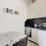 Bluestay 13 - Charmant Appartement A Paris