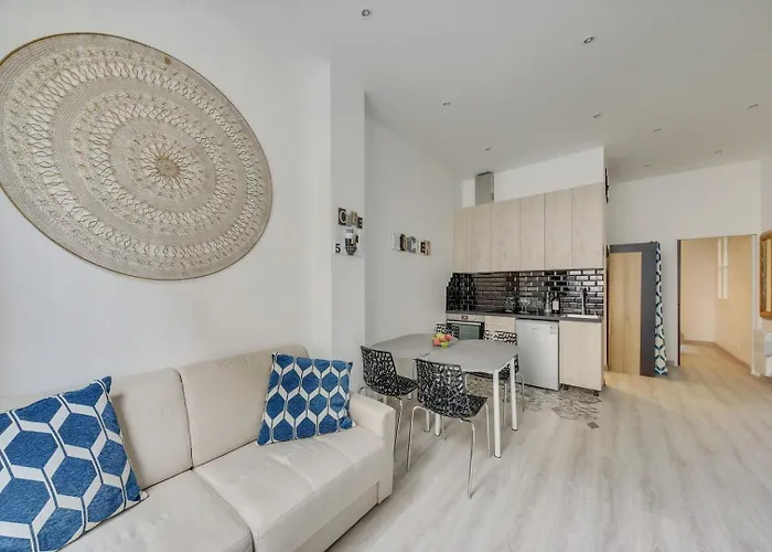Bluestay 13 - Charmant Appartement A Paris